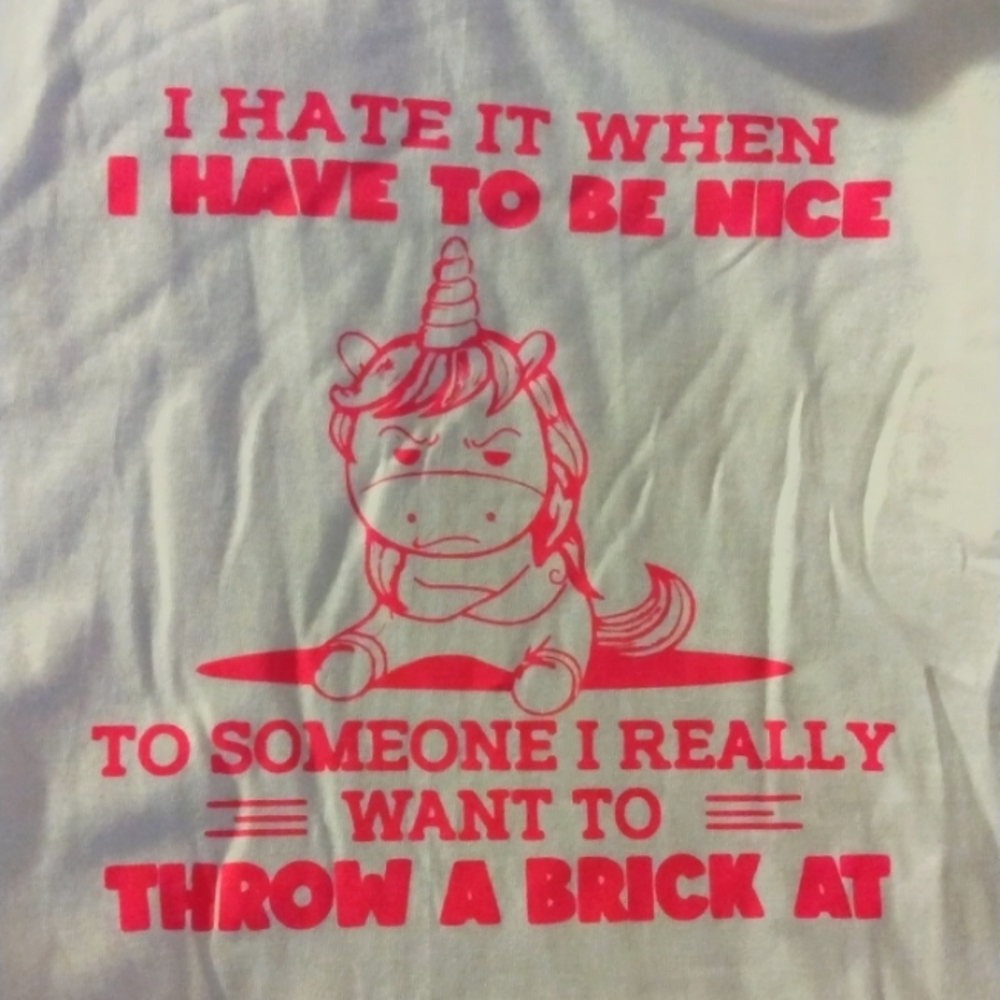 I hate when I have to be nice to someone I really want to throw a brick at 😅